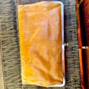 Hobo international leather clutch wallet